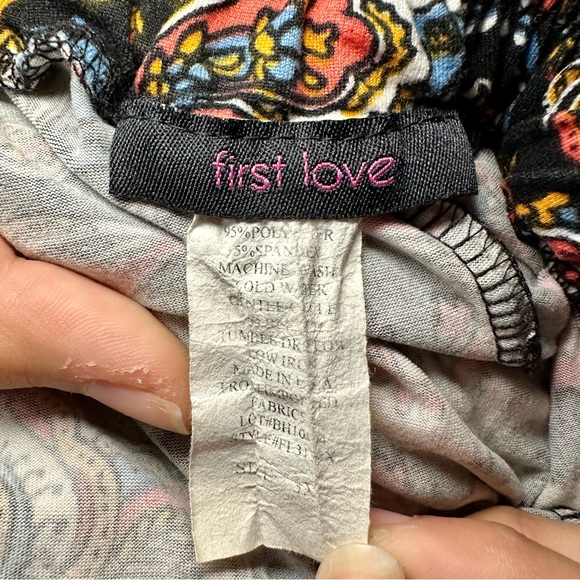 First Love Paisley Off-Shoulder Bell Sleeve Mini Dress size 3x - Picture 3 of 3